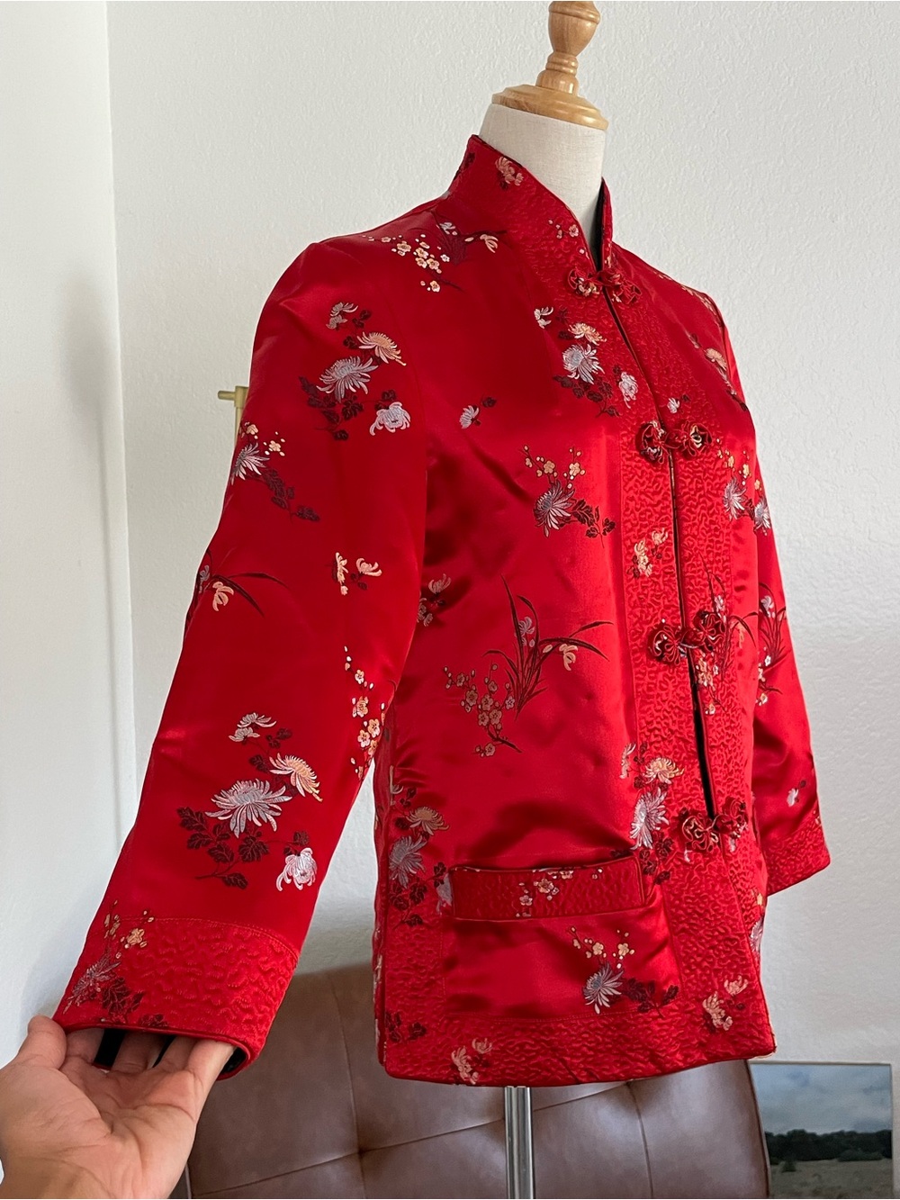 Vintage Chinese Brocade Floral Reversible Frog Closure Jacket - Picture 5 of 11